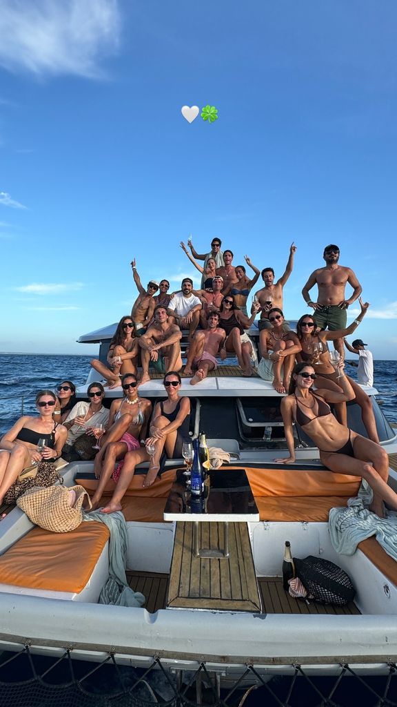 María Pombo celebra sus 30 años en República Dominicana con un original plan: “He obligado a todos a venir” e23edb20d760 snapinstaapp4633425379024547613111044431898419362983110n1290