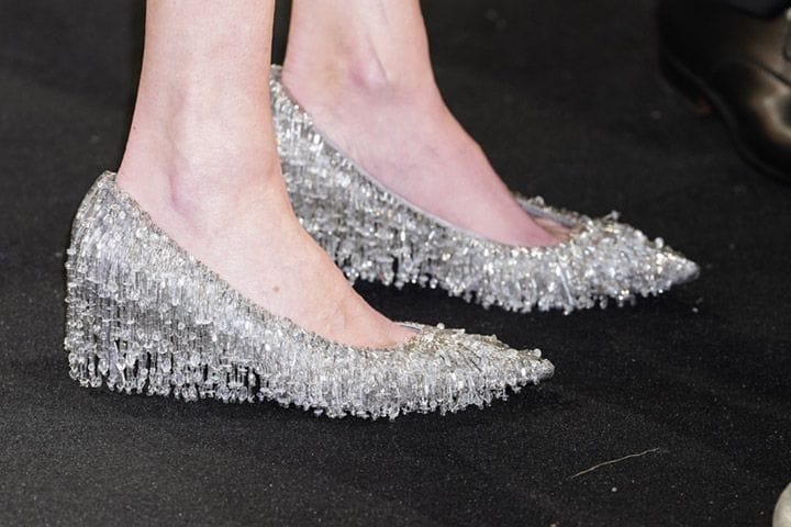 Julia Roberts presume de piernas a sus 56 años con unos 'microshorts' y zapatos de Cenicienta