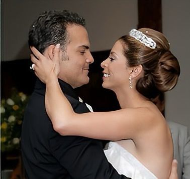 Lourdes Stephen y Michael Puchades se casaron en 2008