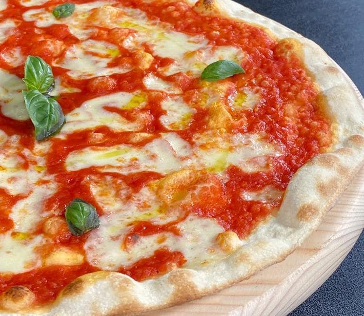 Pizza emiliana Margarita