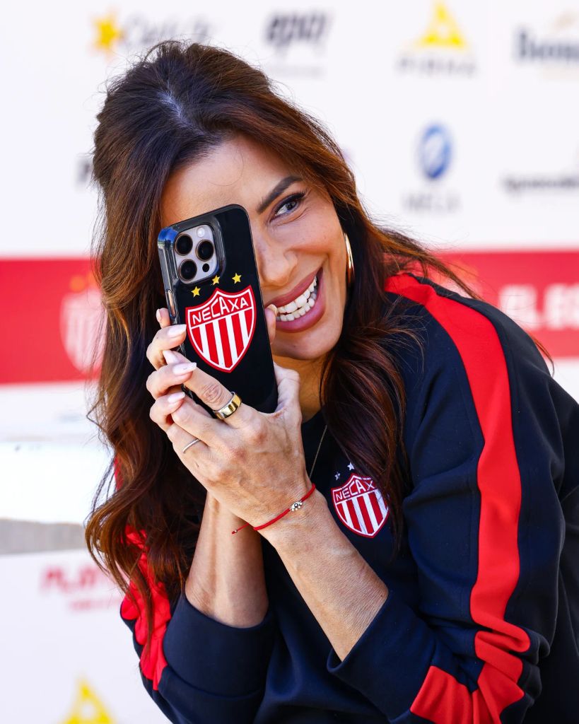 Eva Longoria es copropietaria del Necaxa desde 2021