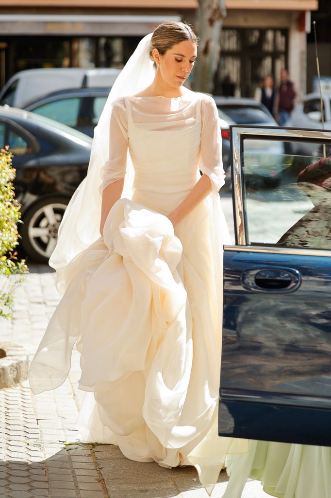Myriam Gónzalez, vestida de novia, en su boda con Luis Domecq.