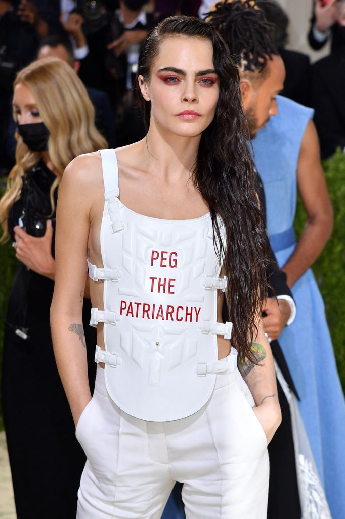 Cara Delevingne, en la Gala del Met dedicada a la exposición In America: A Lexicon of Fashion, en Nueva York (septiembre de 2021).