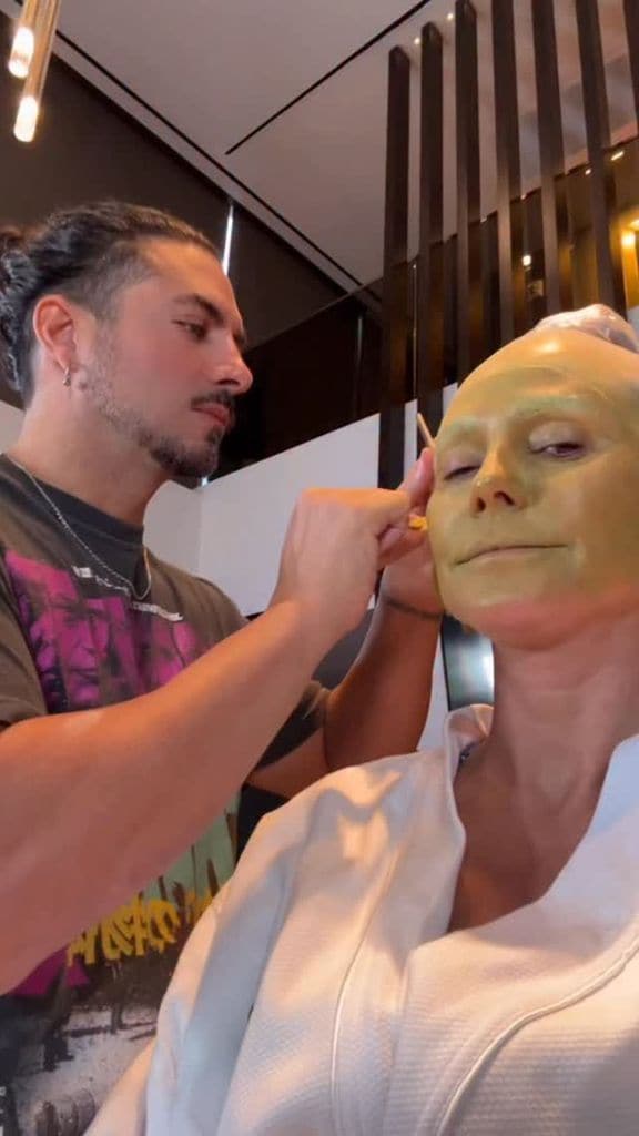 El proceso de maquillaje y personificación lleva bastantes horas