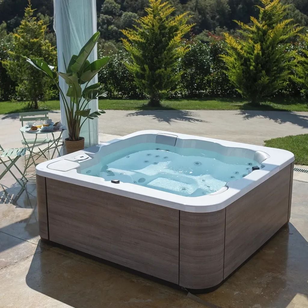 Jacuzzi de exterior