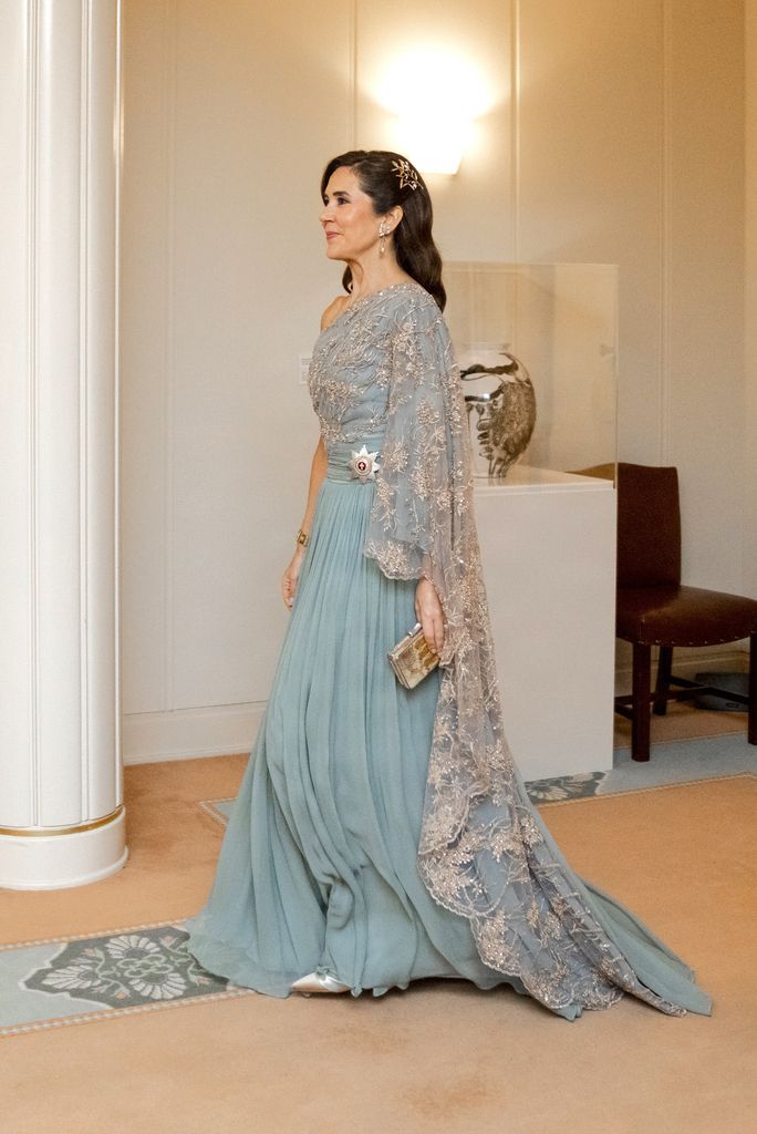 Mary de Dinamarca vestida de gala para el banquete oficial en su visita de estado a Australia, 2026.