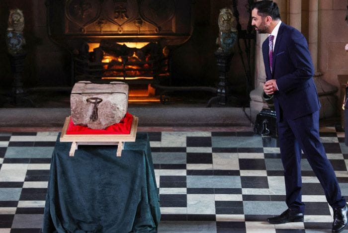 La Piedra del Destino ha vuelto a la Abadía de Westminster