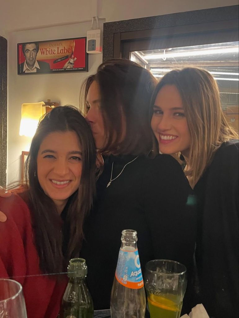 Alba junto a sus compañeras Isabel Moreno y Candela Cruz