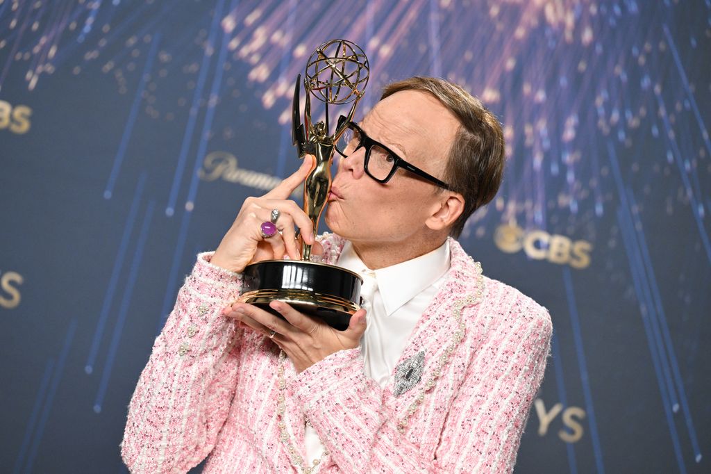 Jeff Hiller se ha levado un Emmy por s papel de Joel en 'Somebody Somewhere'