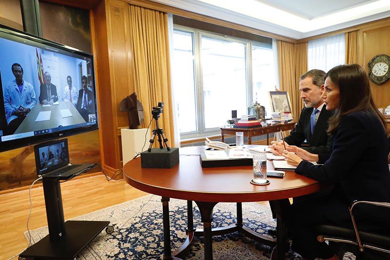 Reyes Felipe y Letizia