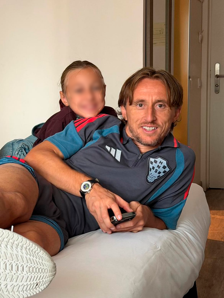 Una de las fotos compartidas con su pequeña