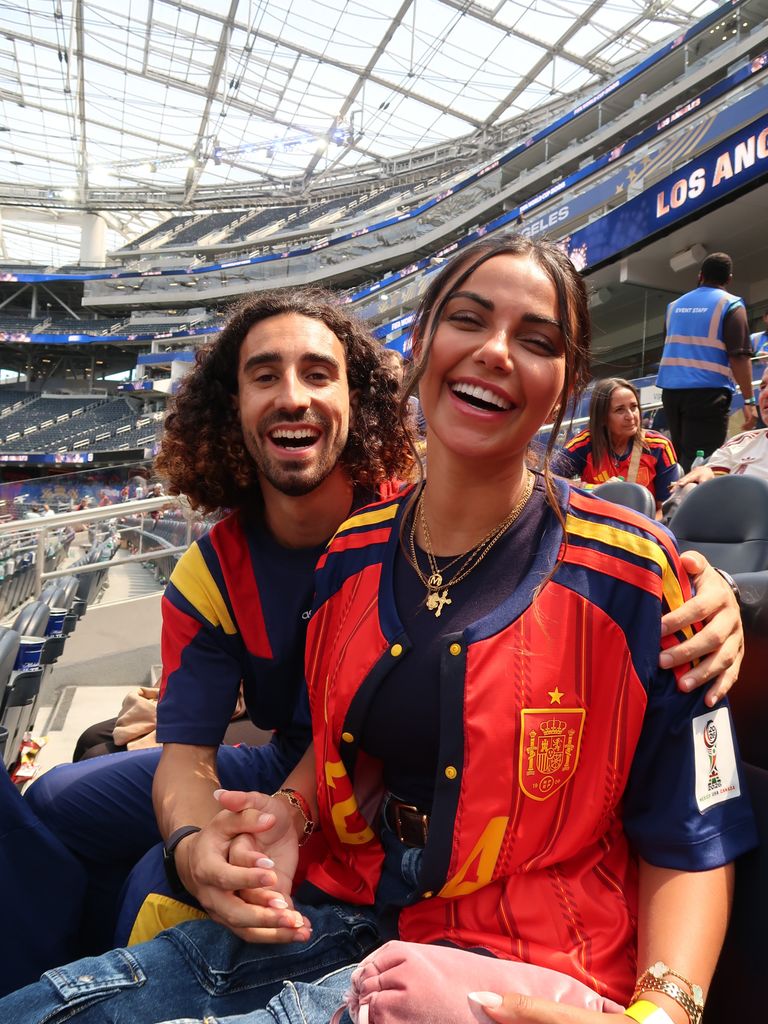 Claudia Rodriguez abre su álbum más personal para felicitara Cucurella por su 28 cumpleaños: “La persona más maravillosa del mundo”