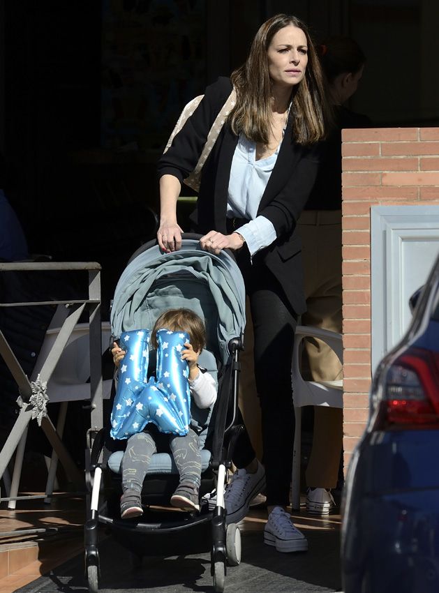 Eva González y su hijo Cayetano