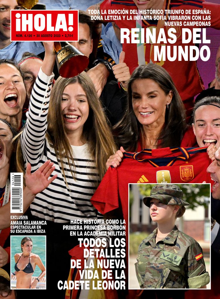 La infanta Sofía con la reina Letizia en la Mundial de Fútbol femenina
