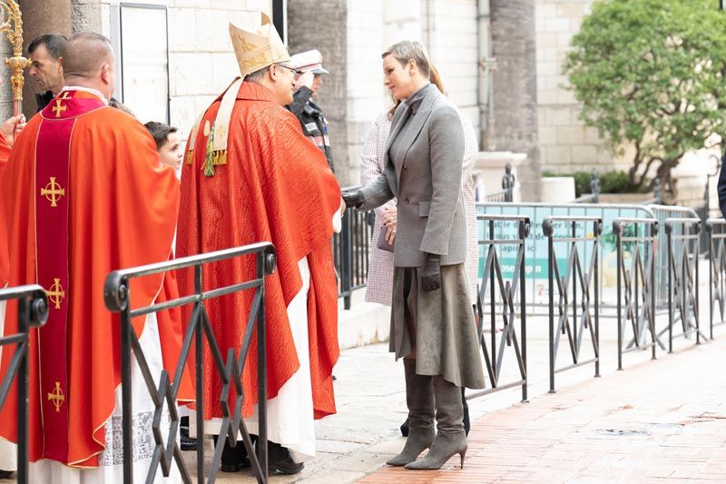 Charlene de Mónaco en la misa de Santa Devota