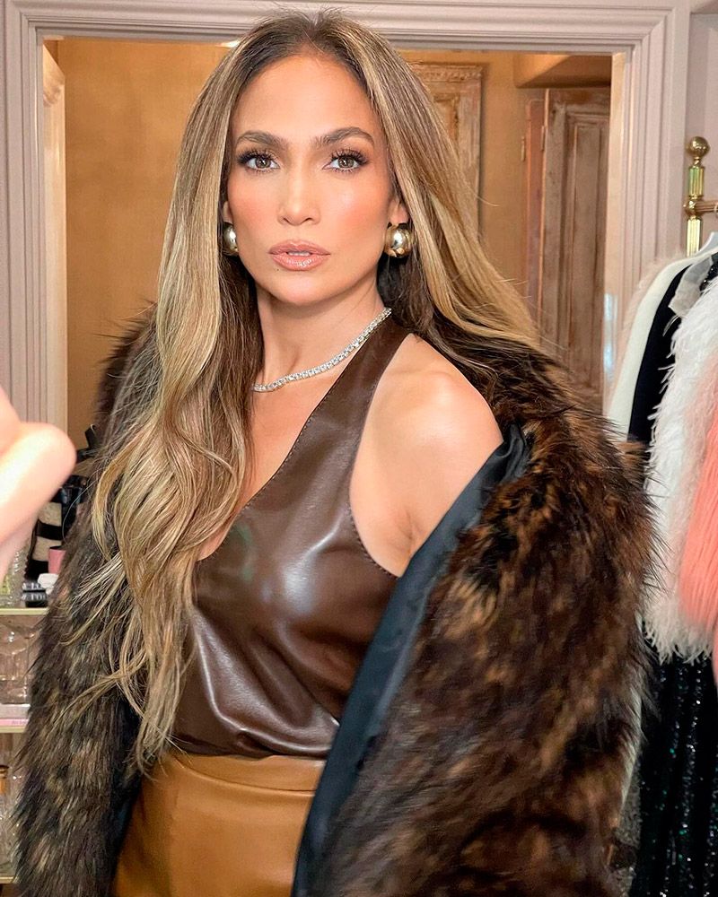 Jennifer Lopez es una Mob Wife con su abrigo de pelos y Birkin de 92.000 euros