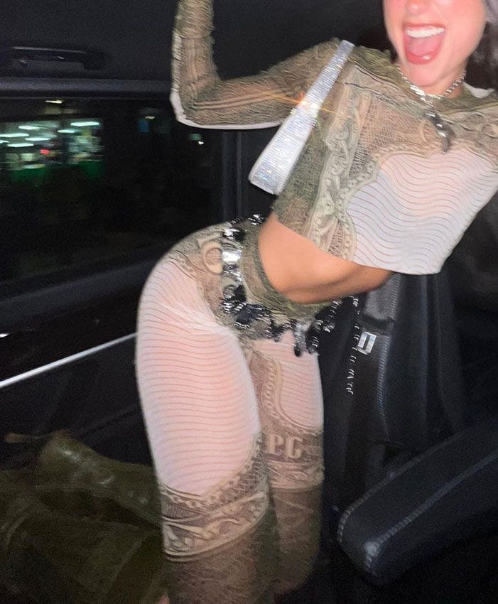 Dua Lipa, flechada por este anillo español de 20 euros