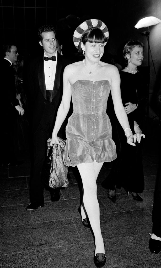 nell campbell