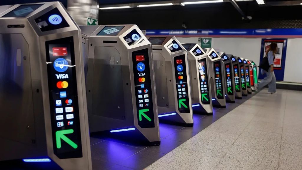 Nuevos tornos inteligentes de Metro de Madrid