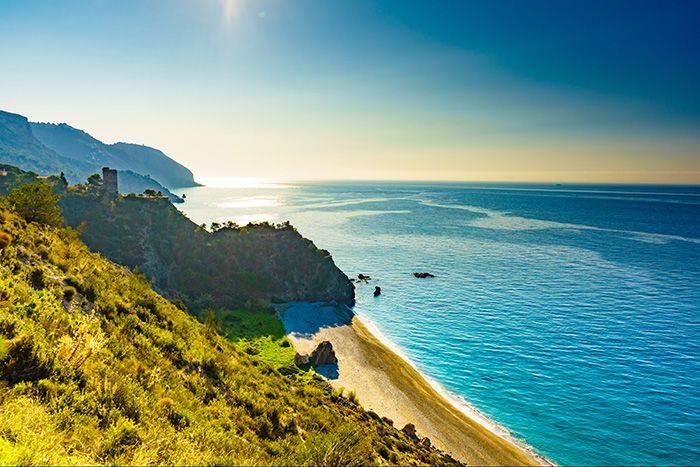 Paradores para irte de vacaciones a la playa este verano