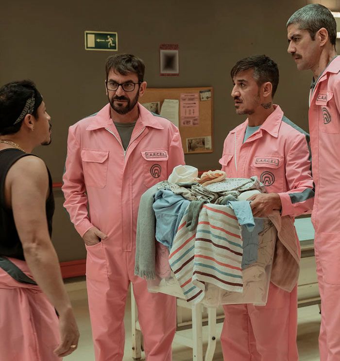 El uniforme de prisión está elegido por su directora para no generar estrés