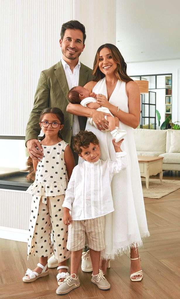 FAMILIA JUST COCO Y JAVIER CASTILLO HOLA4108