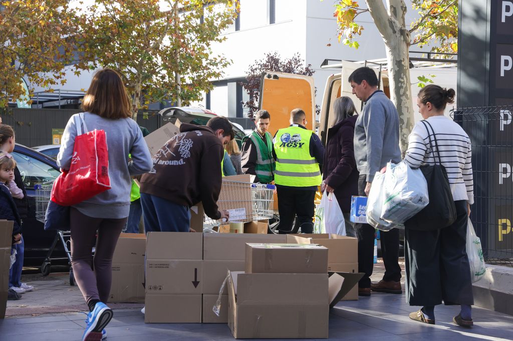 Voluntarios en Madrid para la DANA de Valencia 
