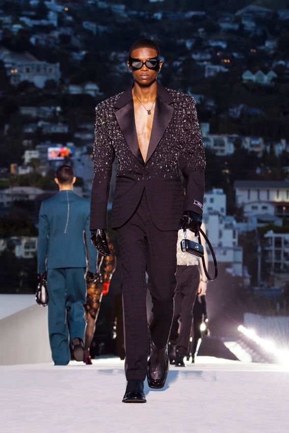 versace065a