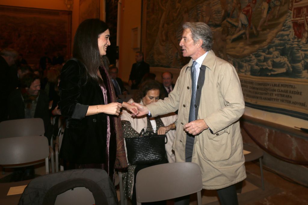Bárbara Mirjan y Alfonso Diez, en la presentación de los actos conmemorativos por el centenario de la duquesa de Alba