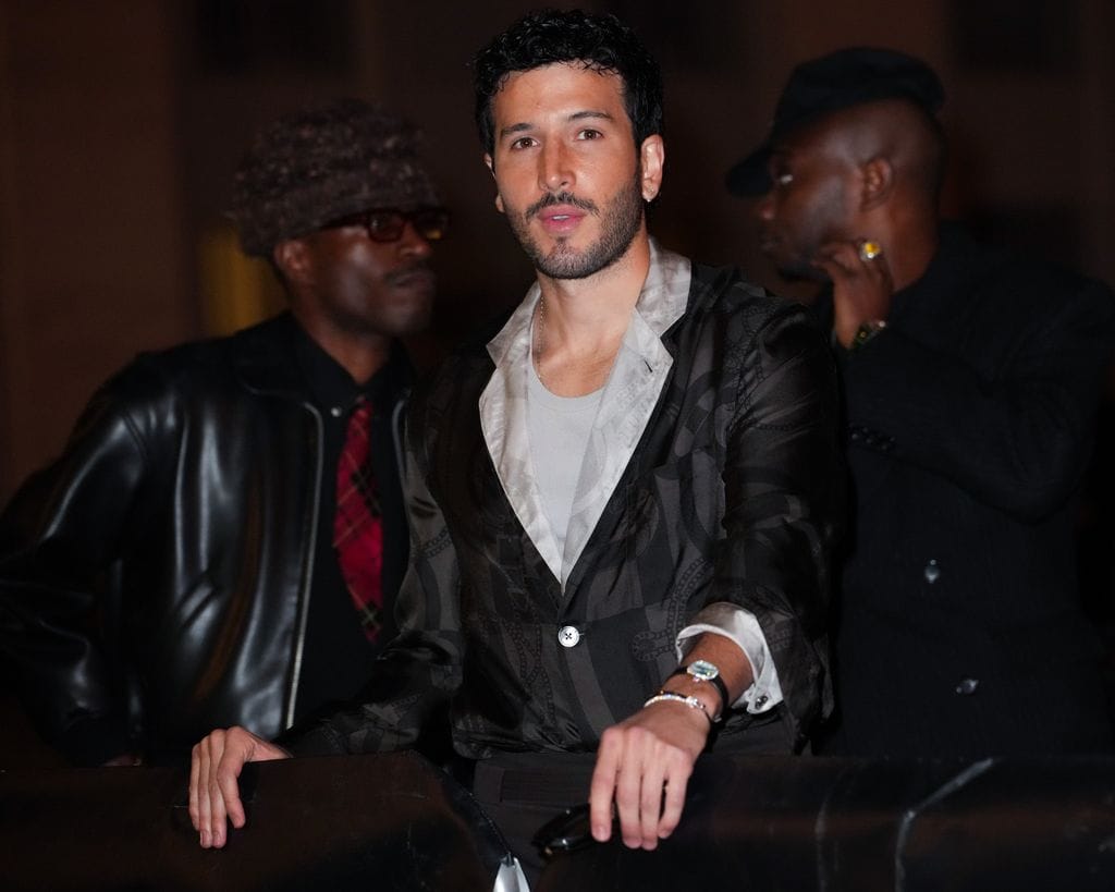 Sebastián Yatra en el desfile de Hermès de este sábado en París