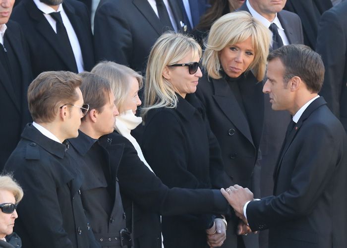 Francia despide con honores al cantante Charles Aznavour