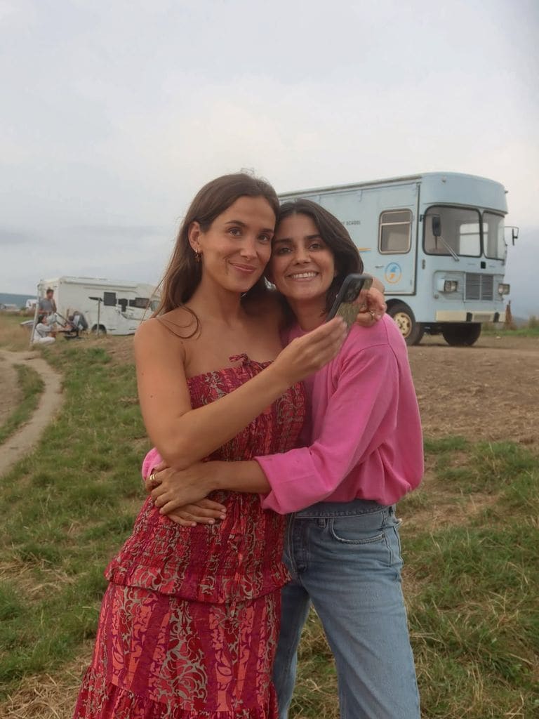 María G. de Jaime en Cantabria con María Pombo