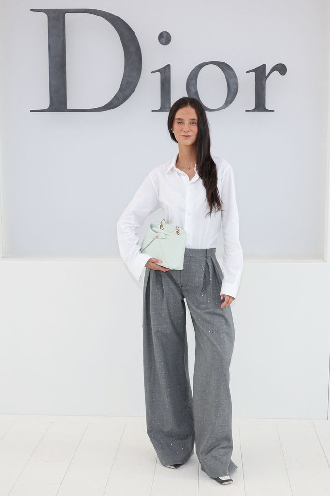 Victoria de Marichalar y Borbón en el desfile de Dior Primavera/Verano 2027 durante la Semana de la Moda de París, el 29 de septiembre de 2026.