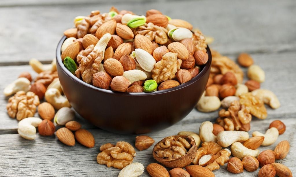 siete alimentos que debes consumir para tener una melena sana