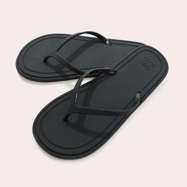 Chanclas negras de goma Filo de ASOS DESIGN