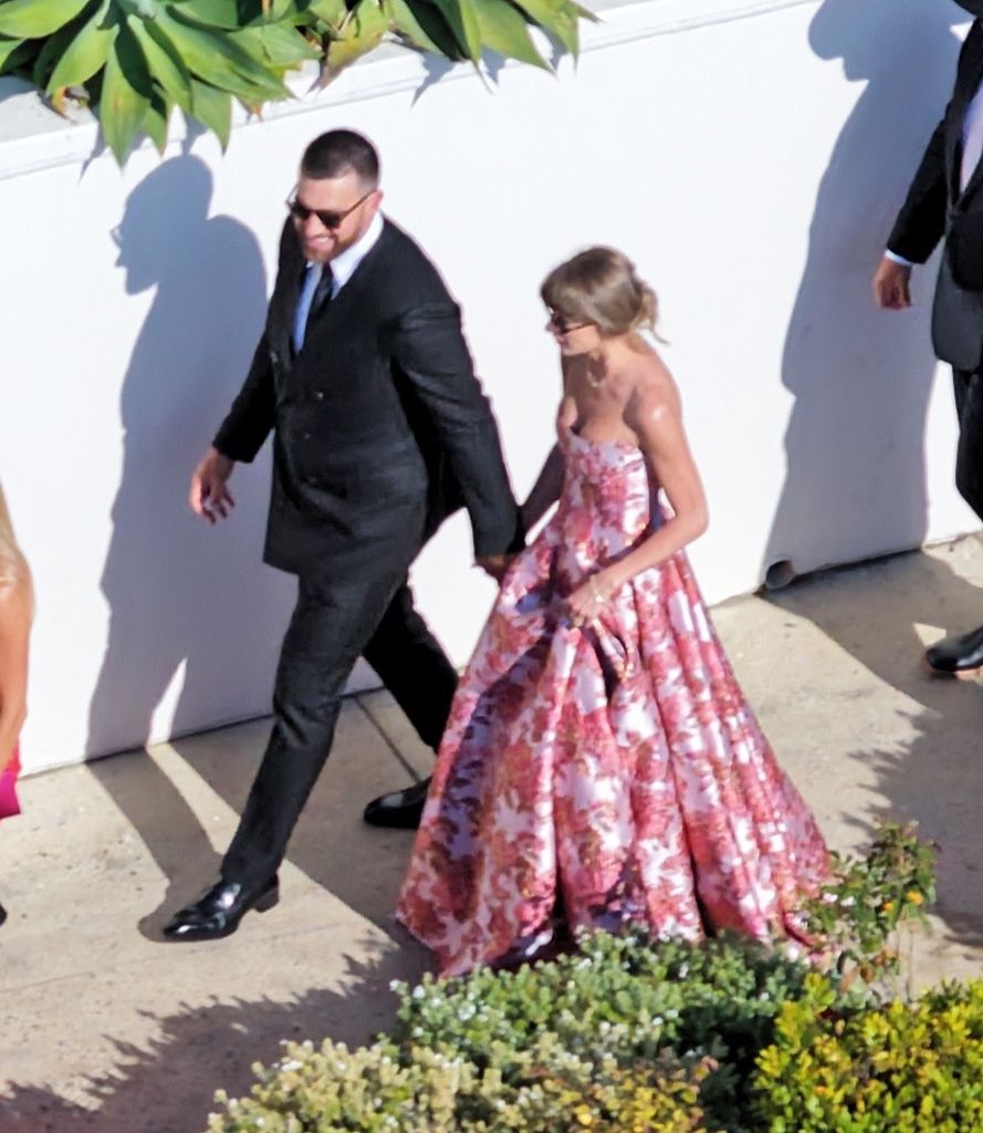 Taylor Swift y Travis Kelce acudieron a la boda de JuJu Smith-Schuster.
