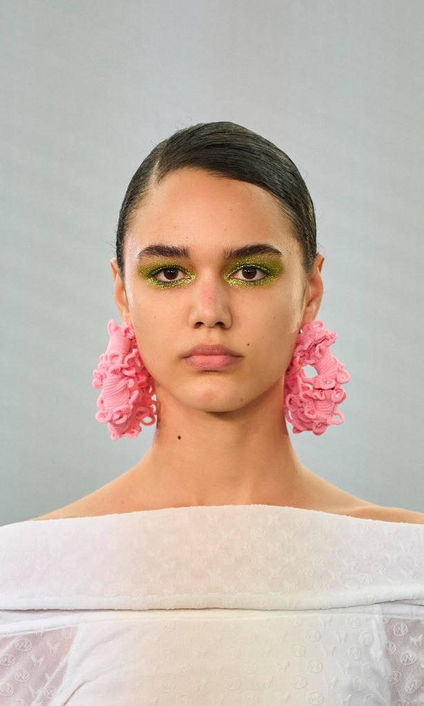 mark fast glitter ojos