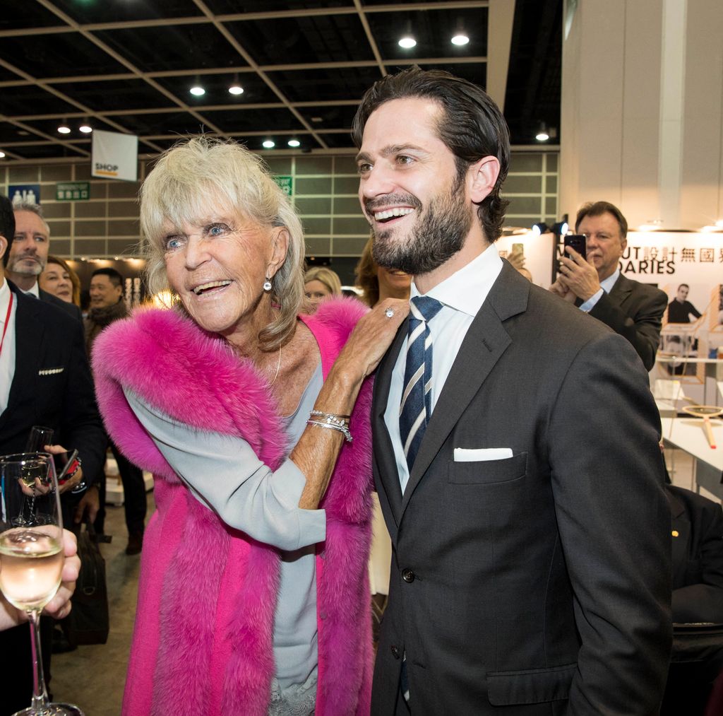 Carlos Felipe de Suecia con Birgitta en una visita de Hong Kong