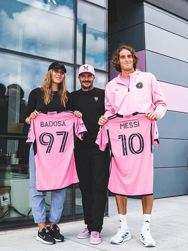 Paula Badosa y Tsitsipás con David Beckham 