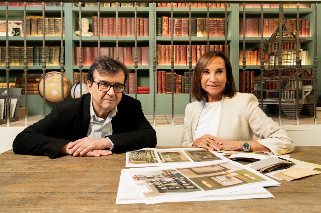 Asun Antó (de Coton et Bois) y Javier Cercas