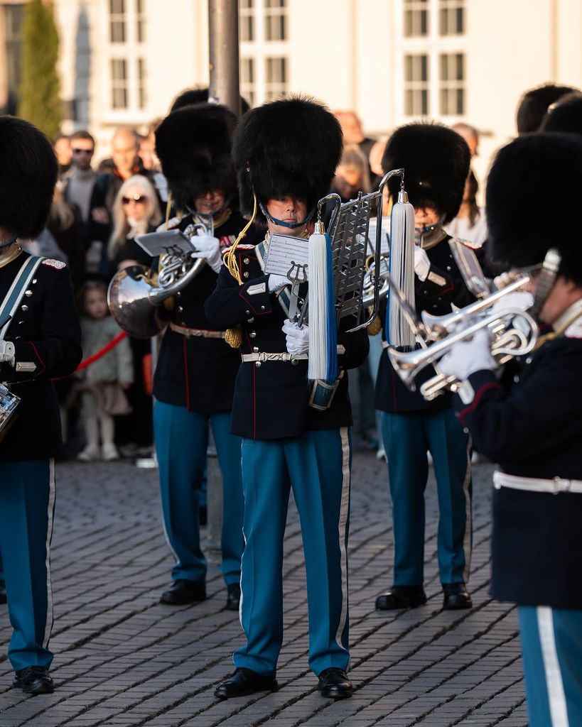 Gala en el Tetro Real de Copenhague por el 18 cumpleaños de la princesa Isabella