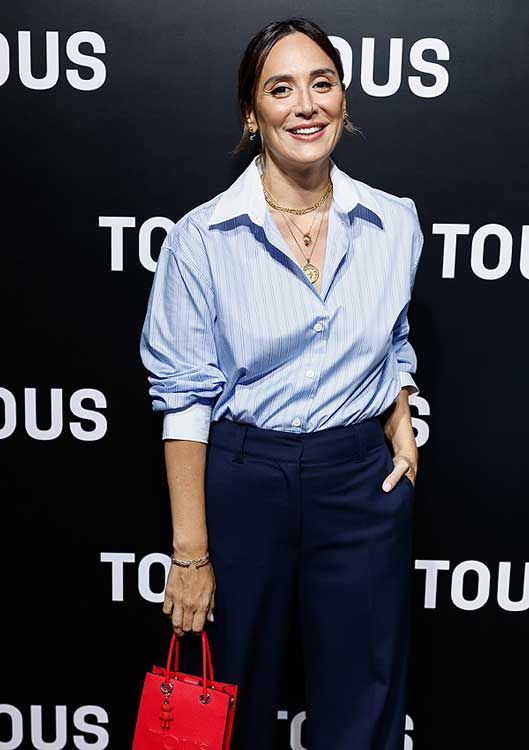 Tamara Falcó sonriendo