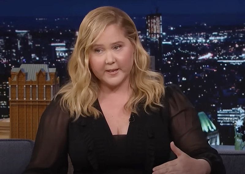 Amy Schumer en el programa de The Tonight Show