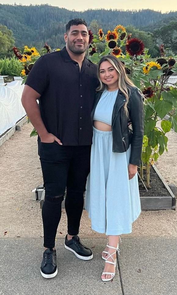 niki ikahihifo bender esposa de jordan mailata philadelphia eagles nikiboo