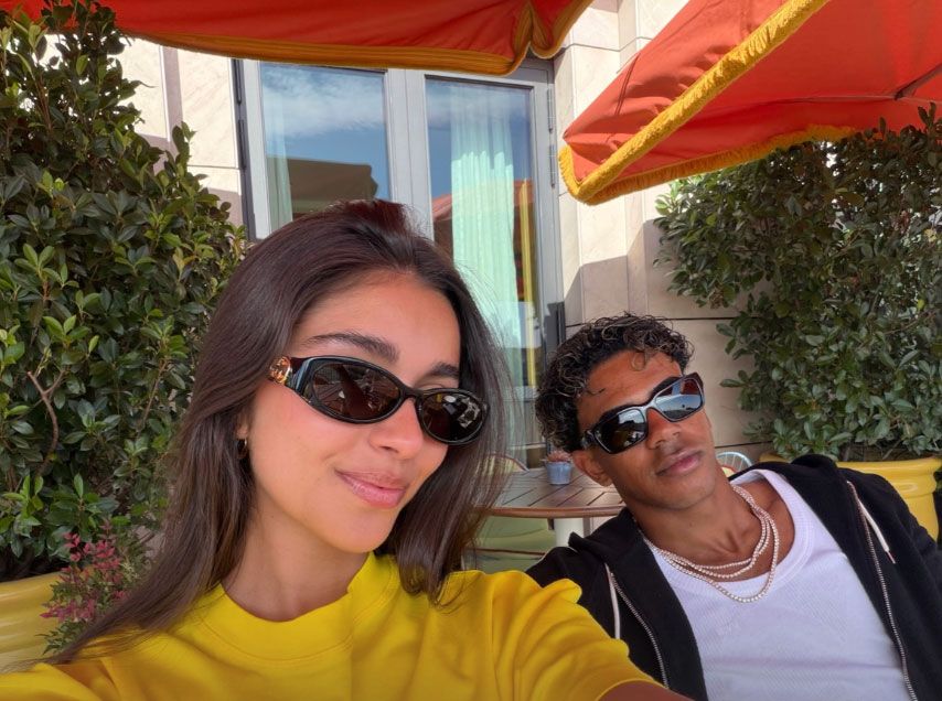 Lamine Yamal e Inés García en la terraza de Dani Brasserie en el Four Season de Madrid