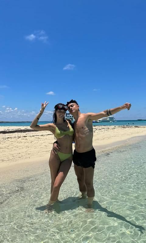Paulo Dybala y Oriana Sabatini