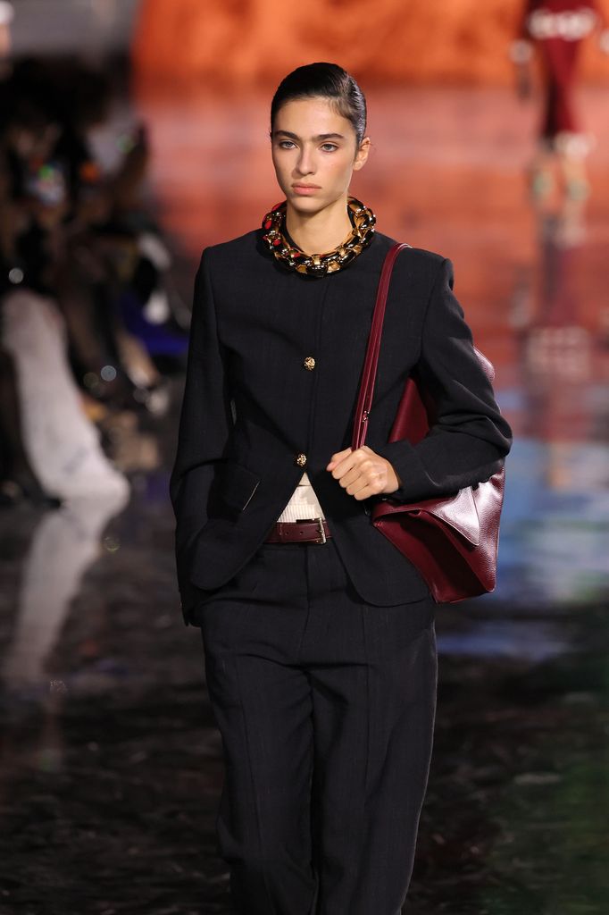 Loli Bahia llamó la atención por sus últimas salidas junto a Rosalía