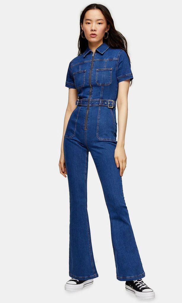 modelos de denim jumpsuit para esta temporada