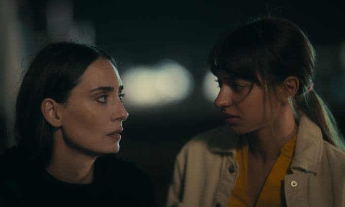 '¿De quién huimos, mamá?', la serie turca que arrasa en Netflix