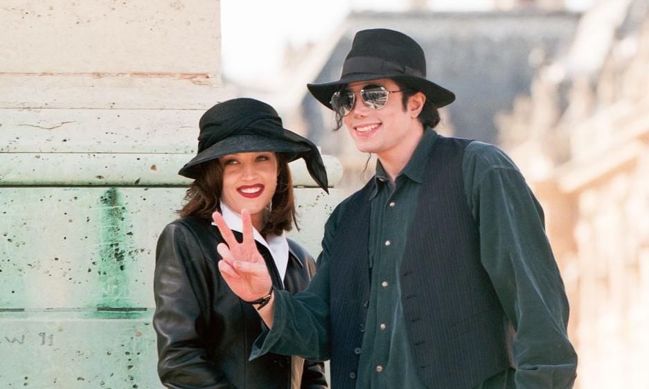 Lisa Marie Presley y Michael Jackson